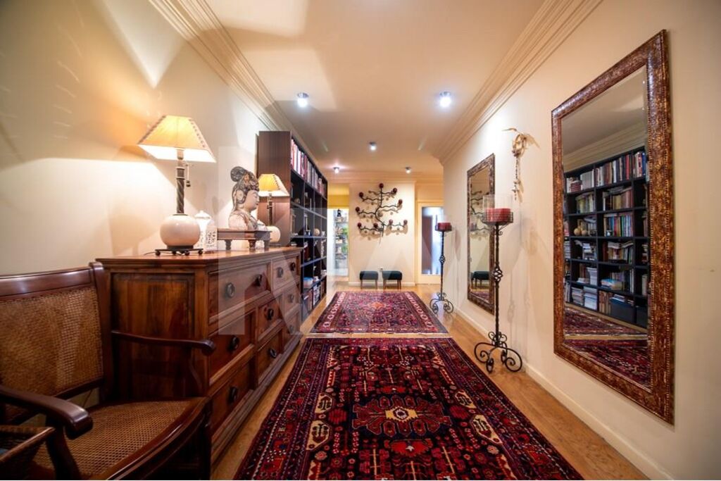 Apartamento T5+ à Venda em Porto - Portugal - 4