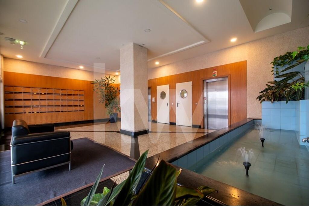 Apartamento T5+ à Venda em Porto - Portugal - 6