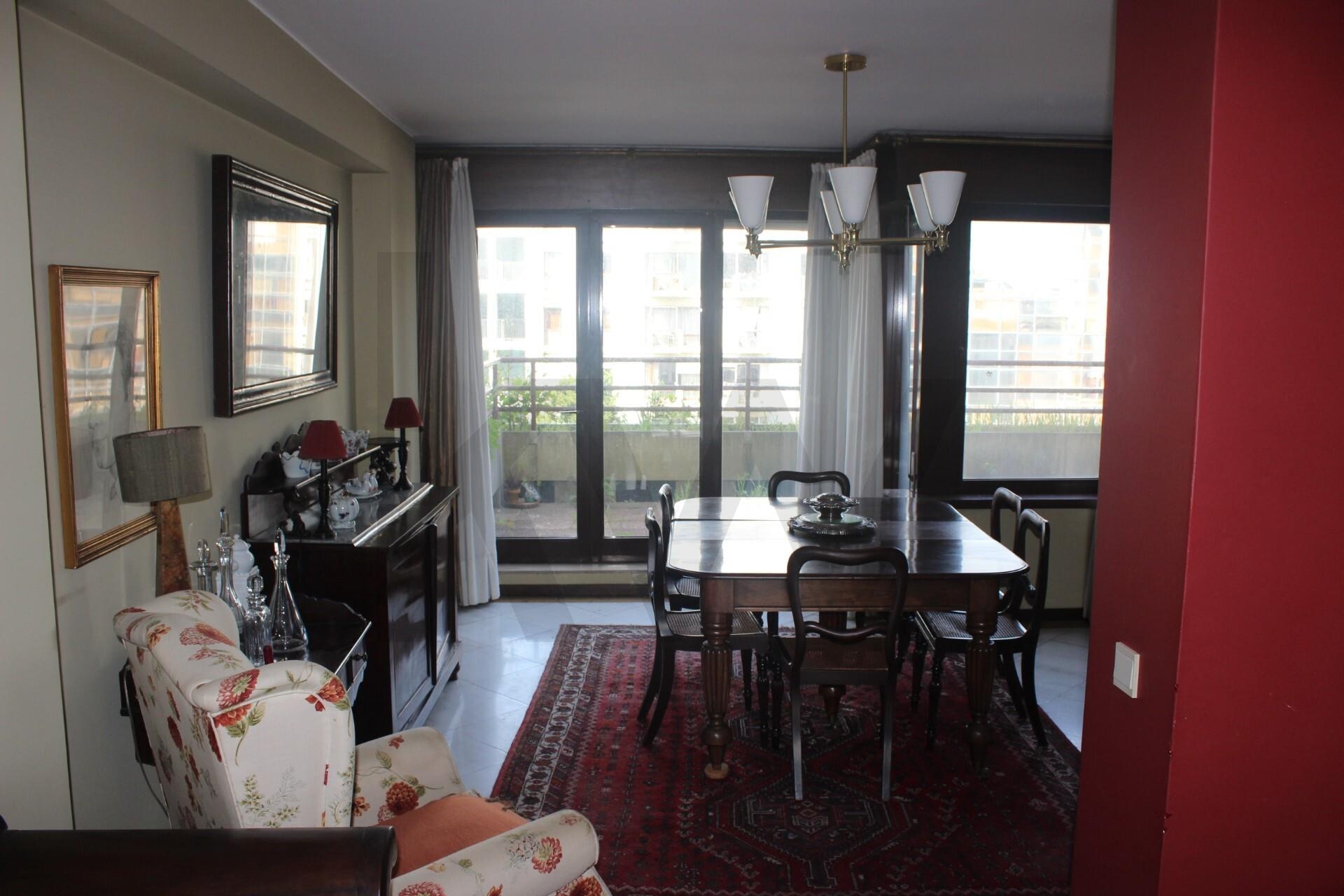 Apartamento T5+ à Venda em Porto - Portugal - 4