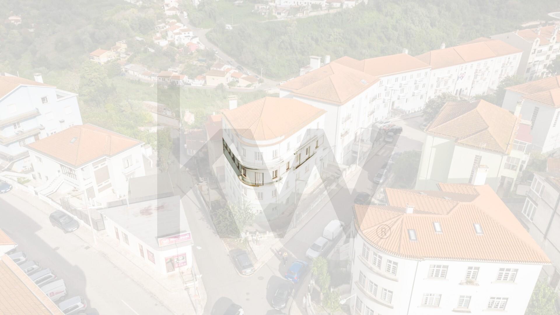 Apartamento T5+ à Venda em Coimbra - Coimbra - Portugal - 2