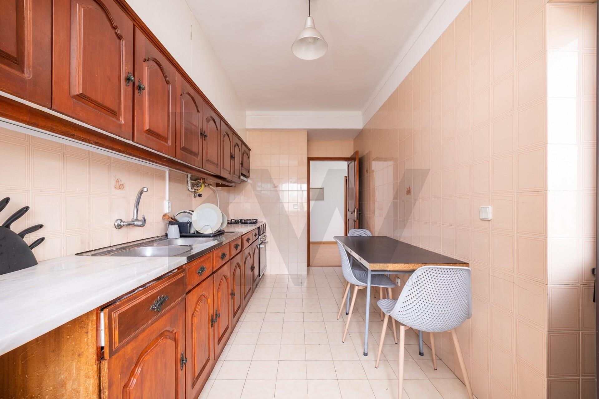 Apartamento T5+ à Venda em Coimbra - Coimbra - Portugal - 2