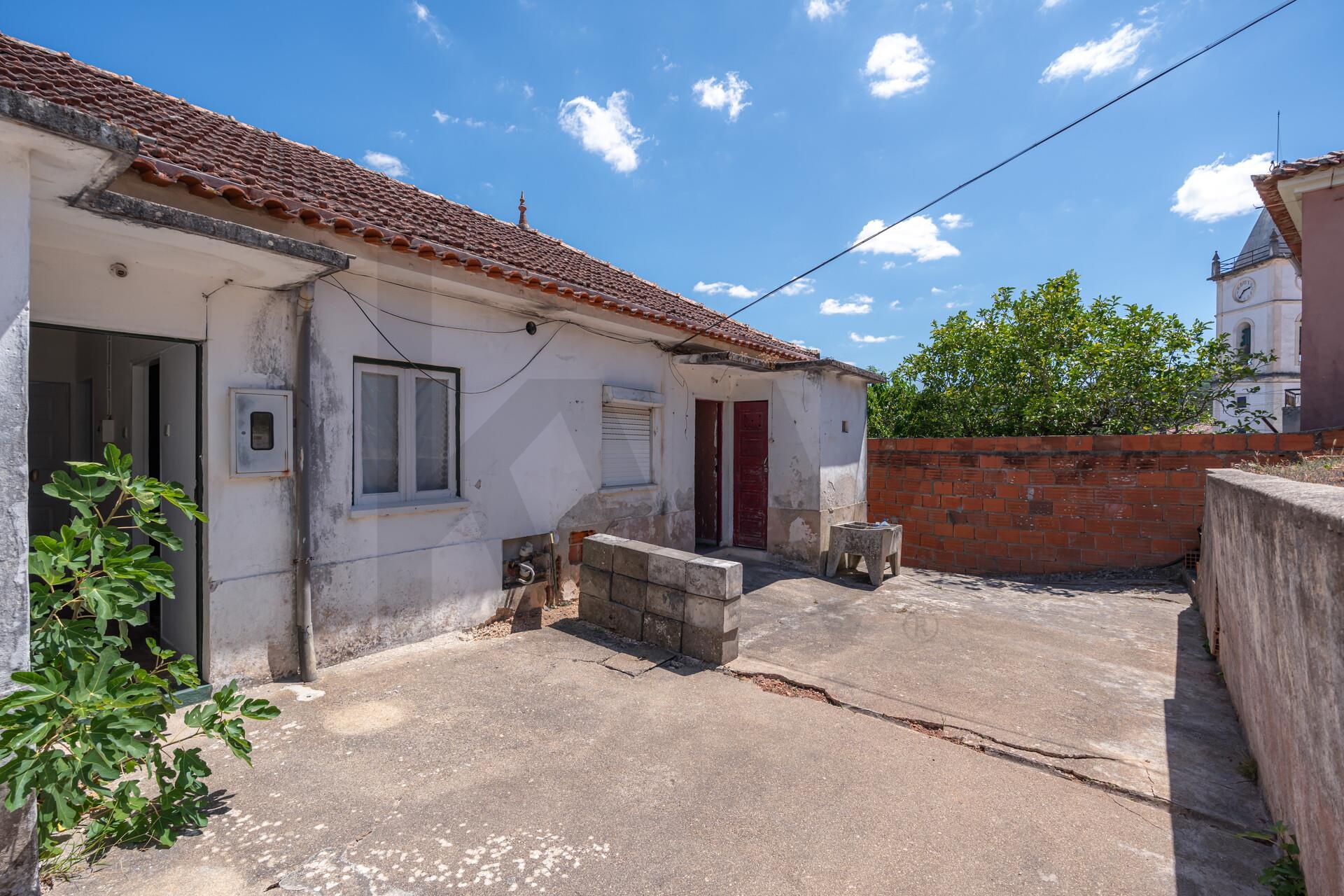 Apartamento T5+ à Venda em Coimbra - Coimbra - Portugal - 1