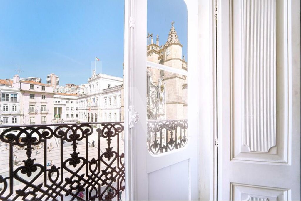 Apartamento T5+ à Venda em Coimbra - Coimbra - Portugal - 1