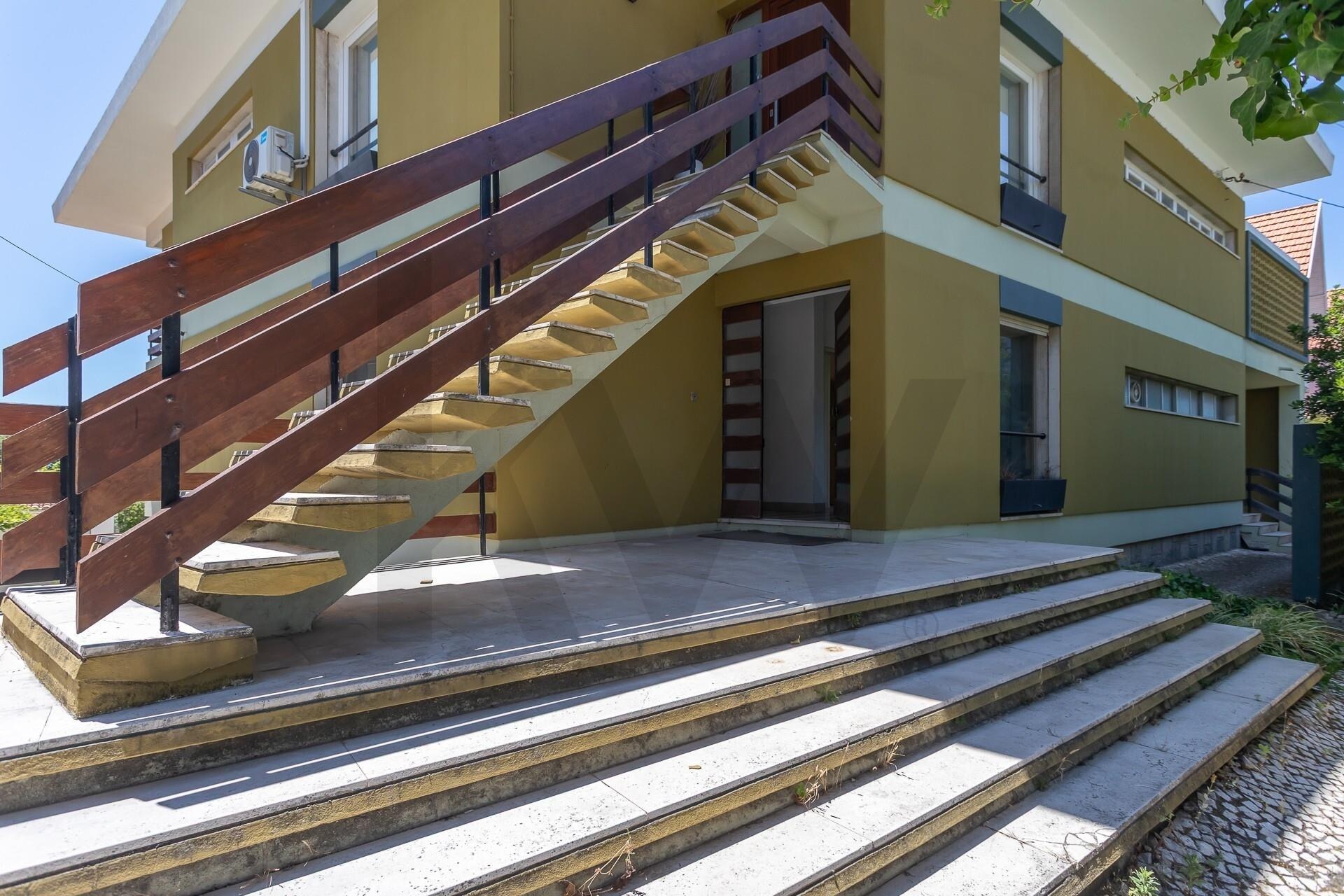 Apartamento T5+ à Venda em Estoril - Lisboa - Portugal - 2