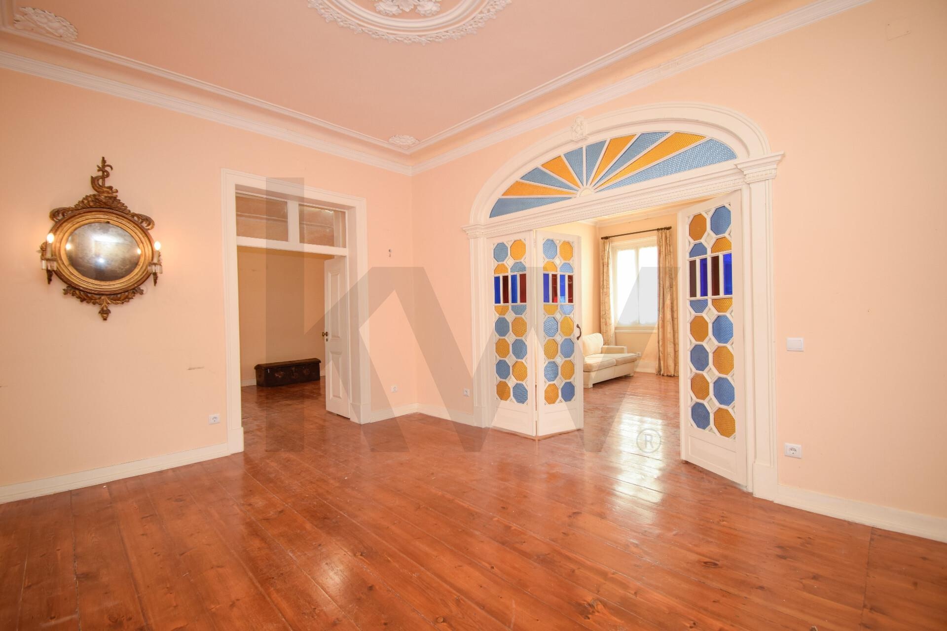 5 Bedroom Home for Sale in Lisbon - Portugal - 6