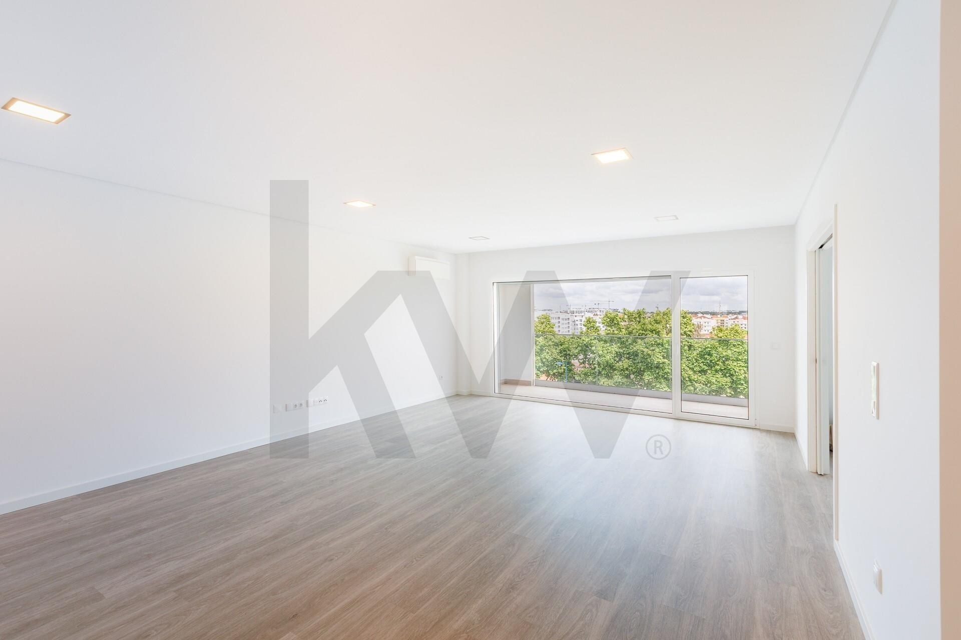 Apartamento T5+ à Venda em Montijo - Setúbal - Portugal - 6