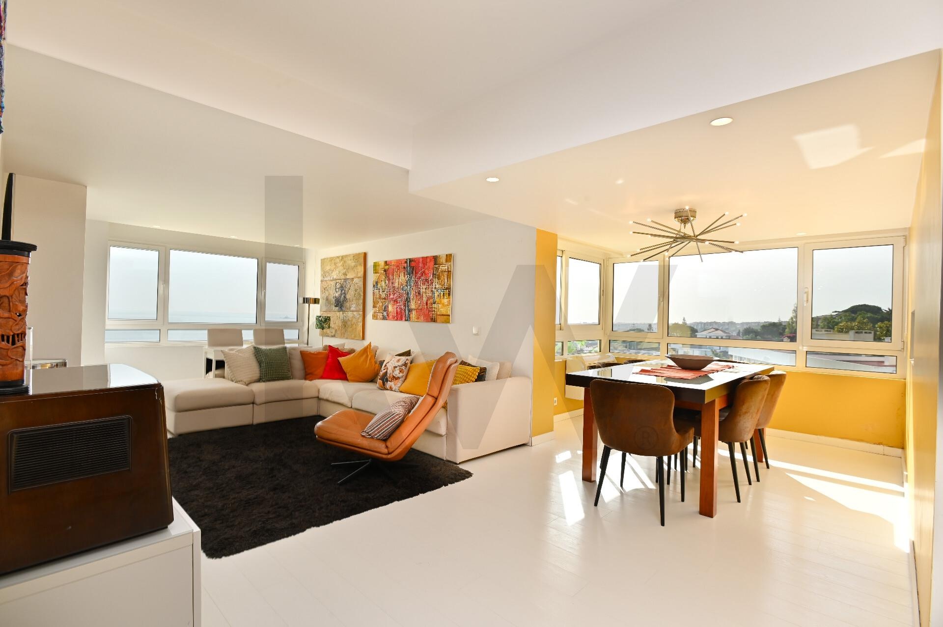 Apartamento T5 à Venda em Oeiras - Lisboa - Portugal - 2