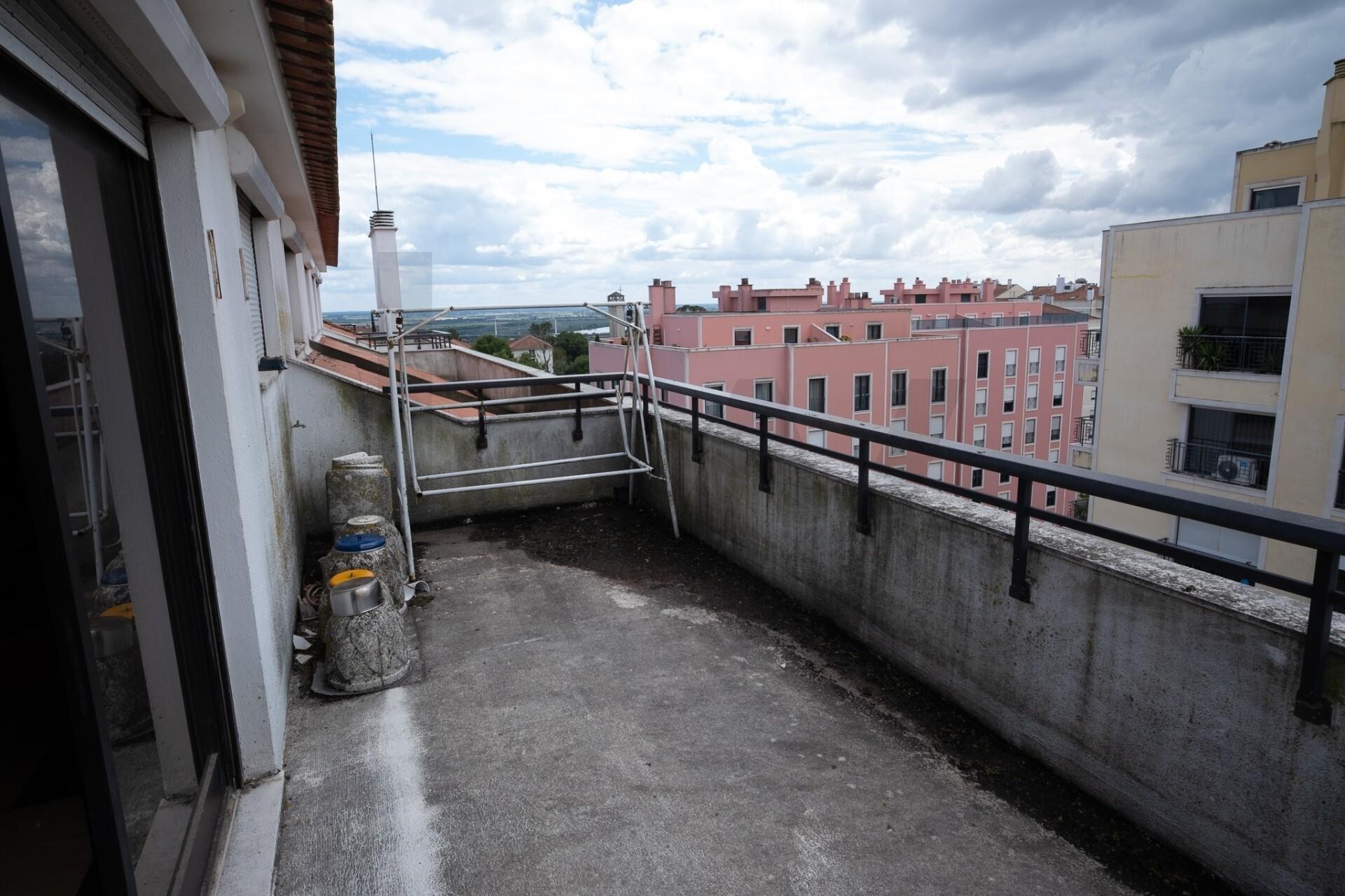 Apartamento T5+ à Venda em Santarém - Portugal - 3