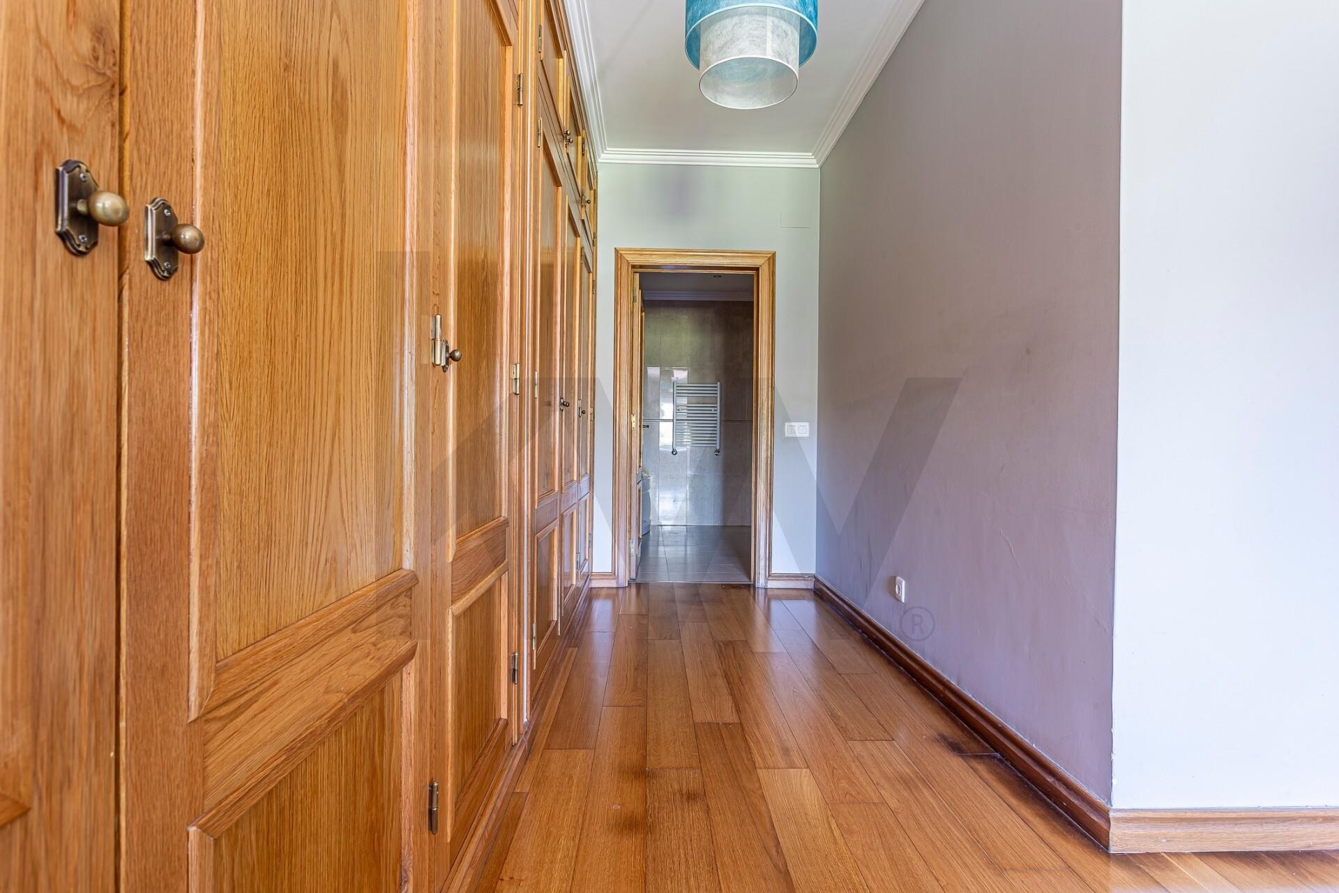 Apartamento T5+ à Venda em Setúbal - Portugal - 7
