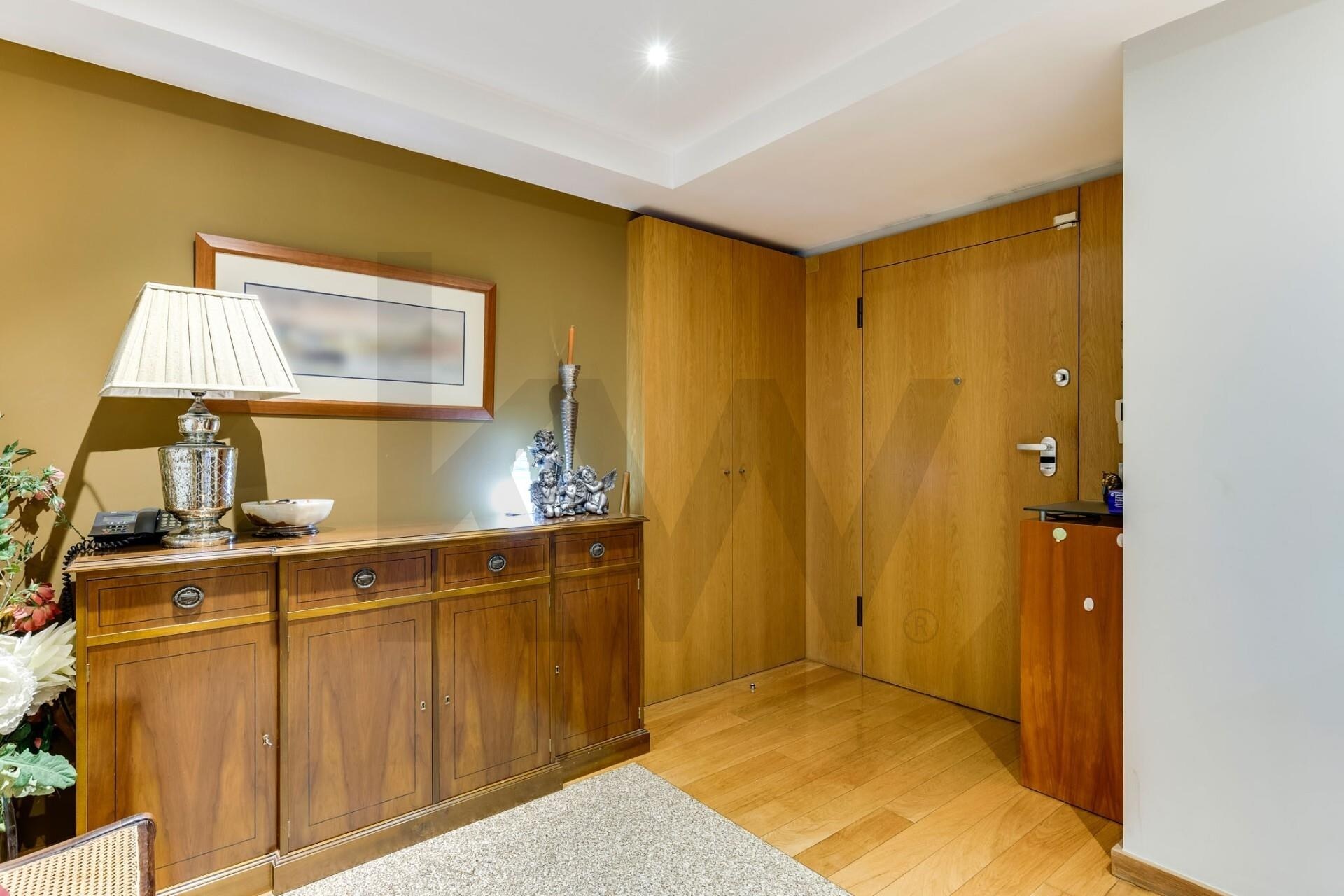 Apartamento T5+ à Venda em Vila Nova de Gaia - 7