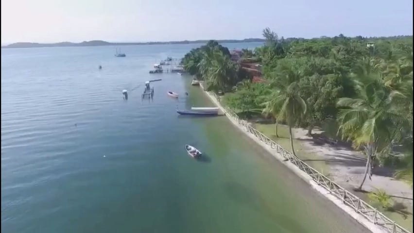 Área à Venda em Maraú - Bahia - Brasil - 1