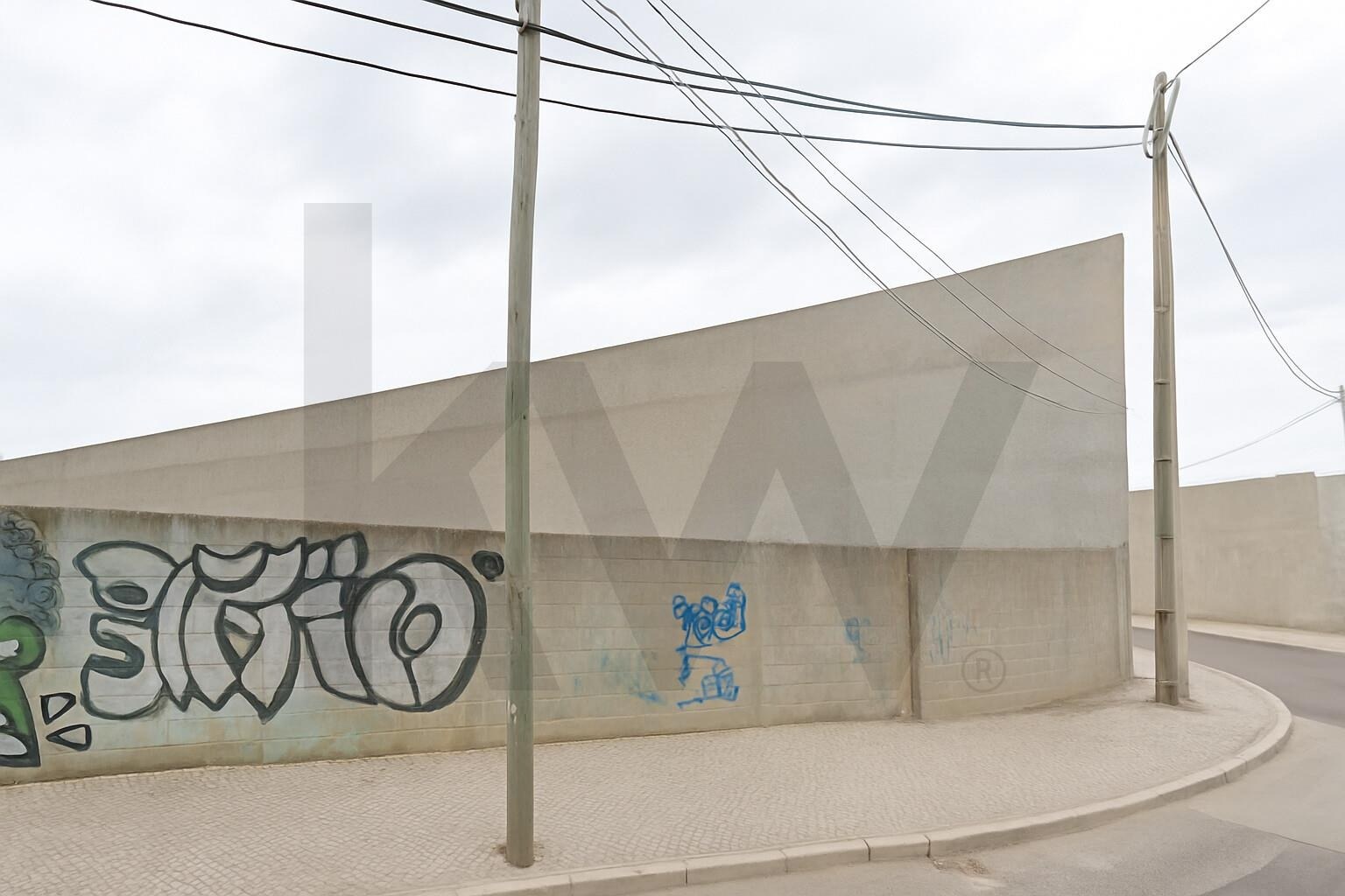 Armazém  à Venda em Montijo - Setúbal - Portugal - 3