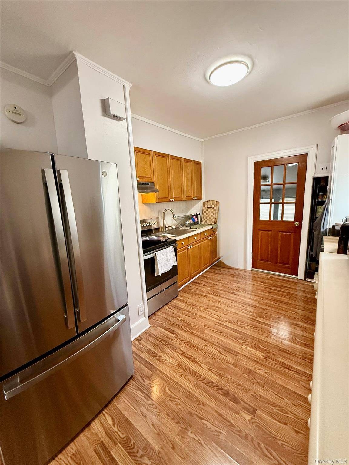 Casa à Venda em Elmont - Nova Iorque - EUA - 2