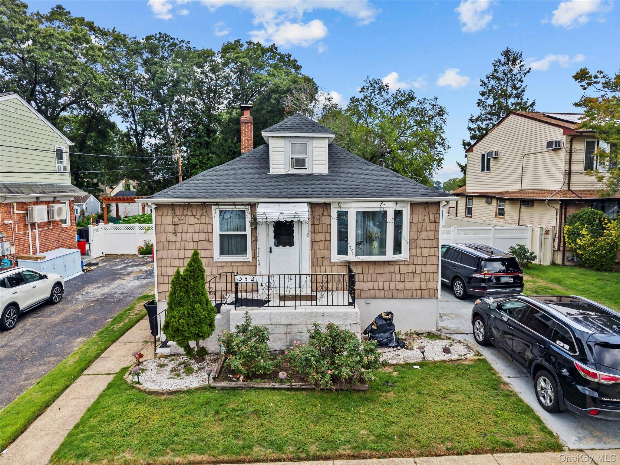 Casa à Venda em Elmont - Nova Iorque - EUA - 3