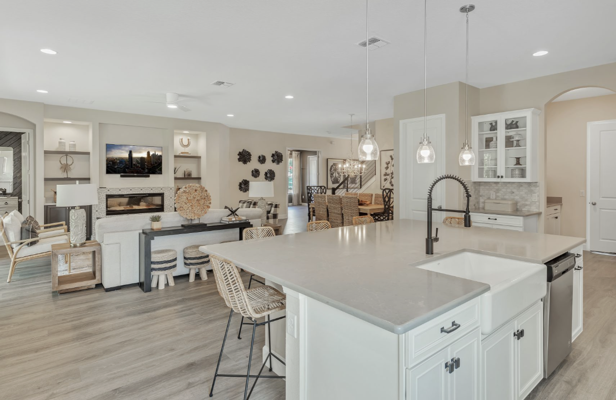 Home for Sale in Winter Garden - Florida - USA - 6