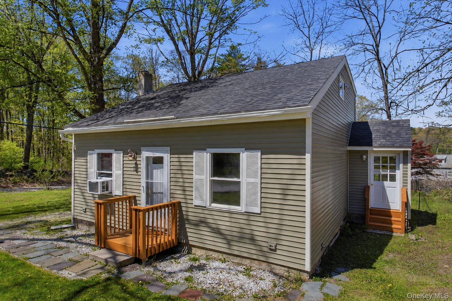 Casa com 1 Quartos à Venda em Brewster - Nova Iorque - EUA - 1