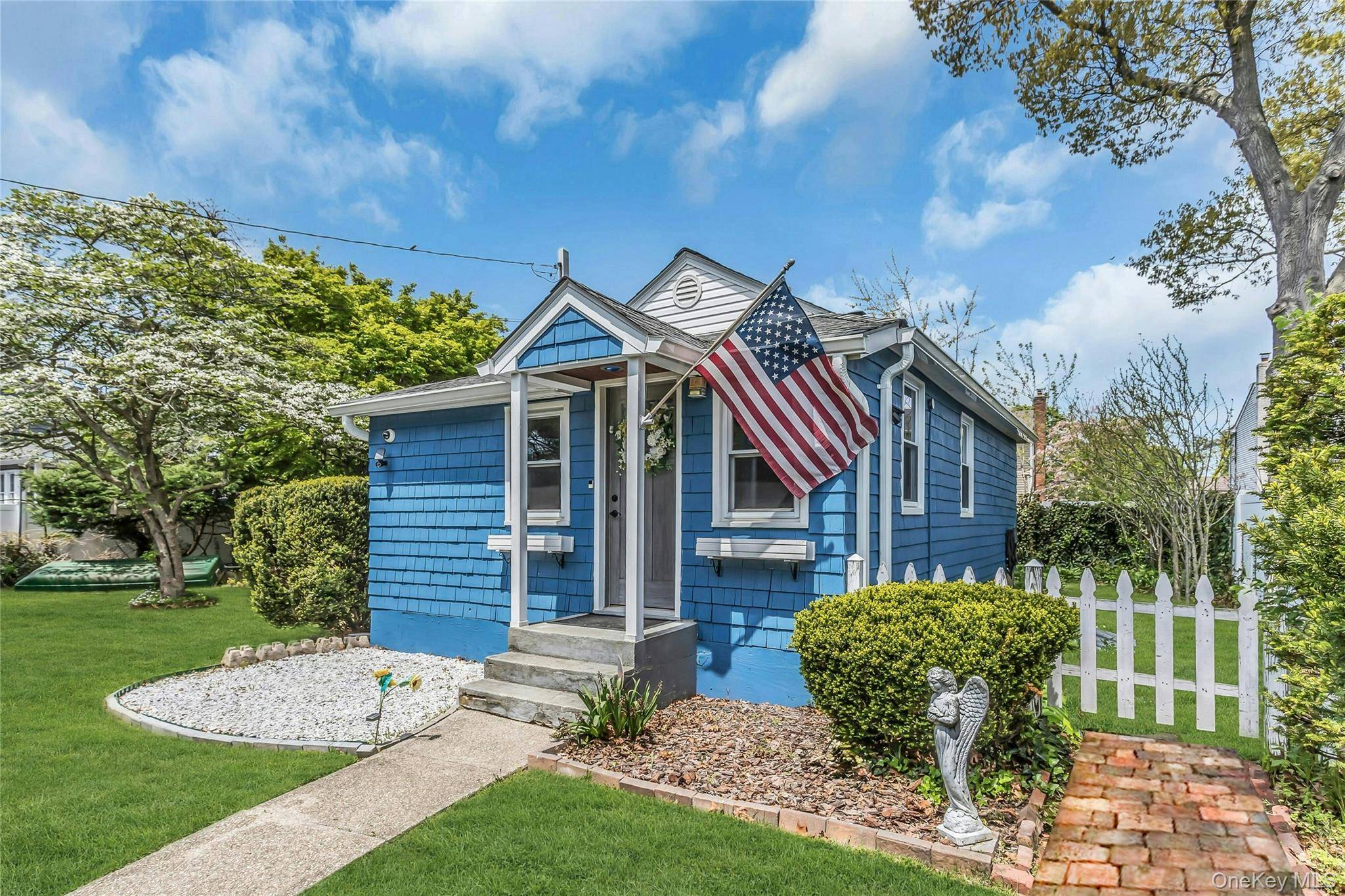 Casa com 1 Quartos à Venda em West Islip - Nova Iorque - EUA - 2