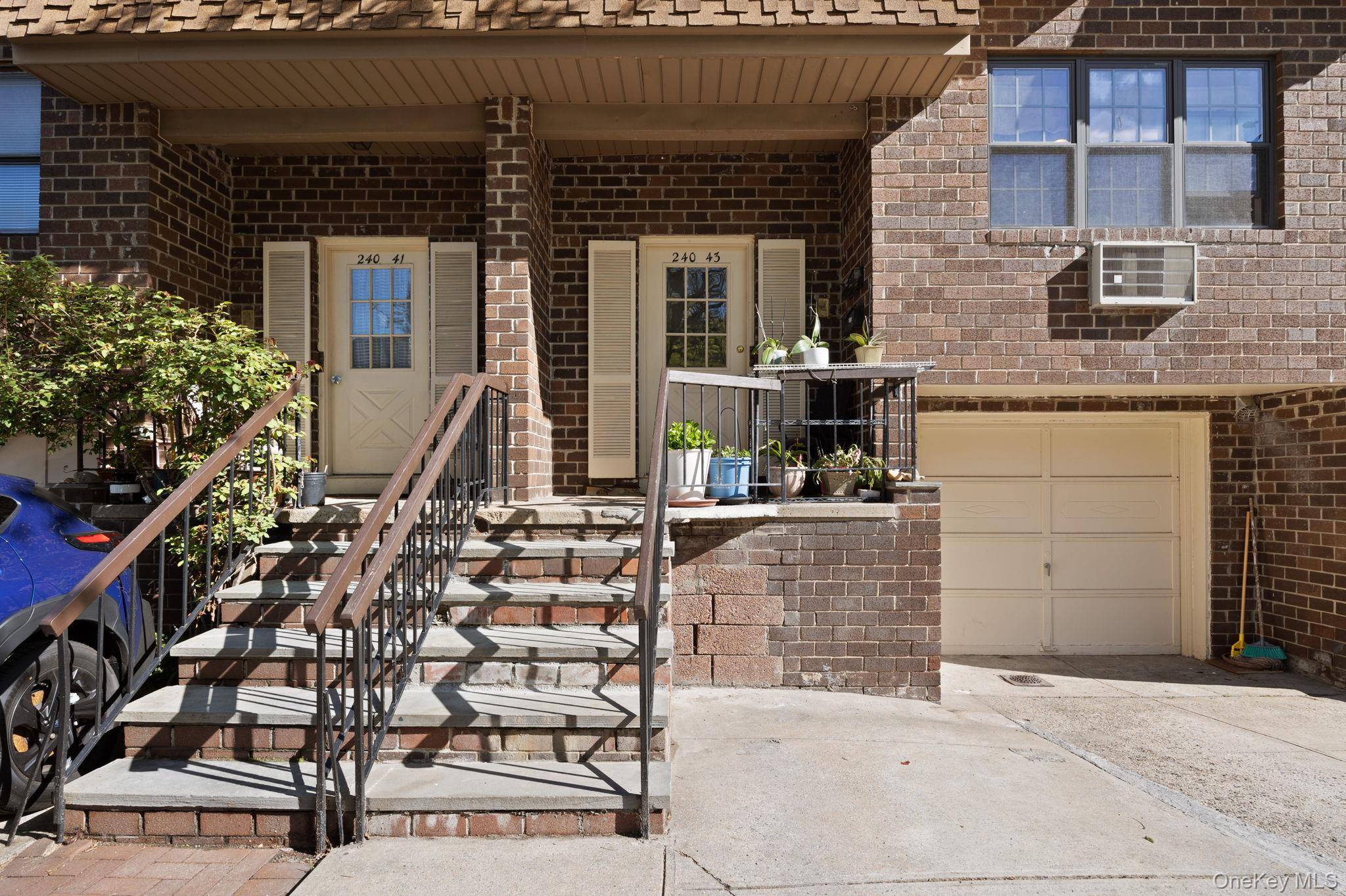 Casa de 10 Dormitorios en Venta en Douglaston - Nueva York - EE. UU. - 3