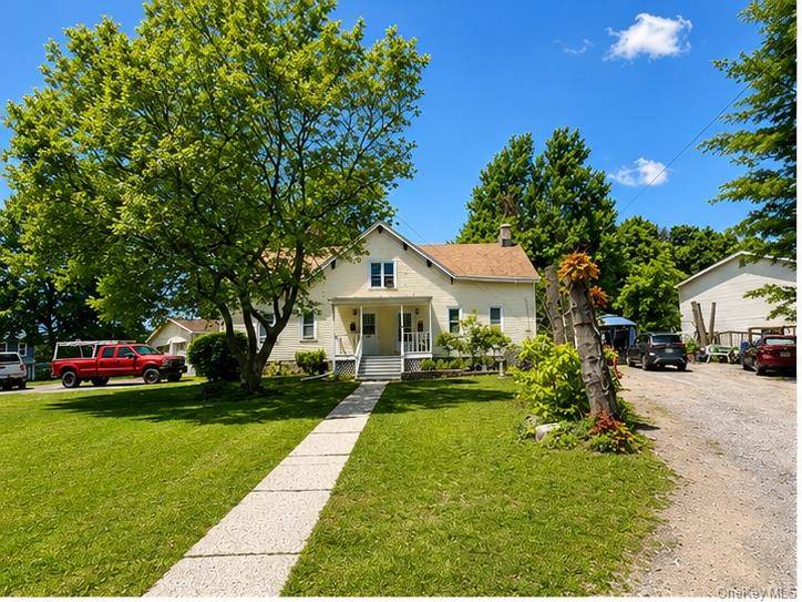 Casa com 10 Quartos à Venda em Middletown - Nova Iorque - EUA - 2