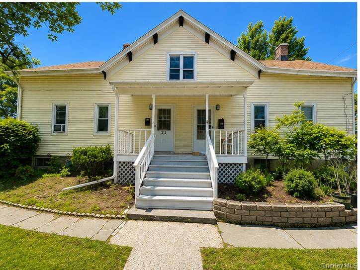 Casa com 10 Quartos à Venda em Middletown - Nova Iorque - EUA - 4
