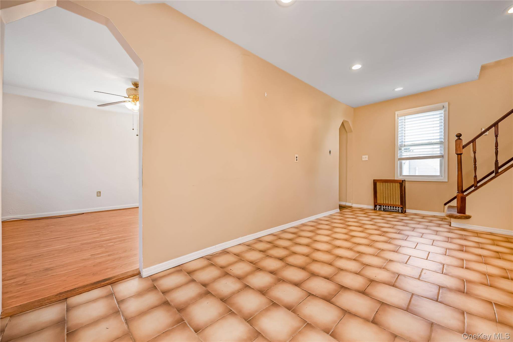 Casa com 2 Quartos à Venda em Amityville - Nova Iorque - EUA - 7