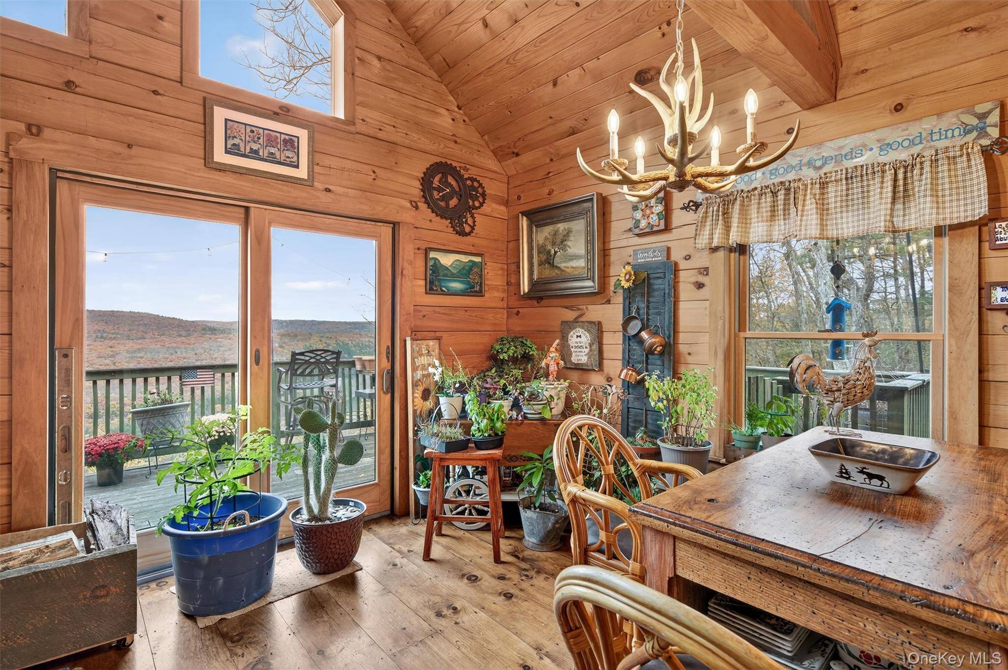 2 Bedroom Home for Sale in Barryville - New York - USA - 4