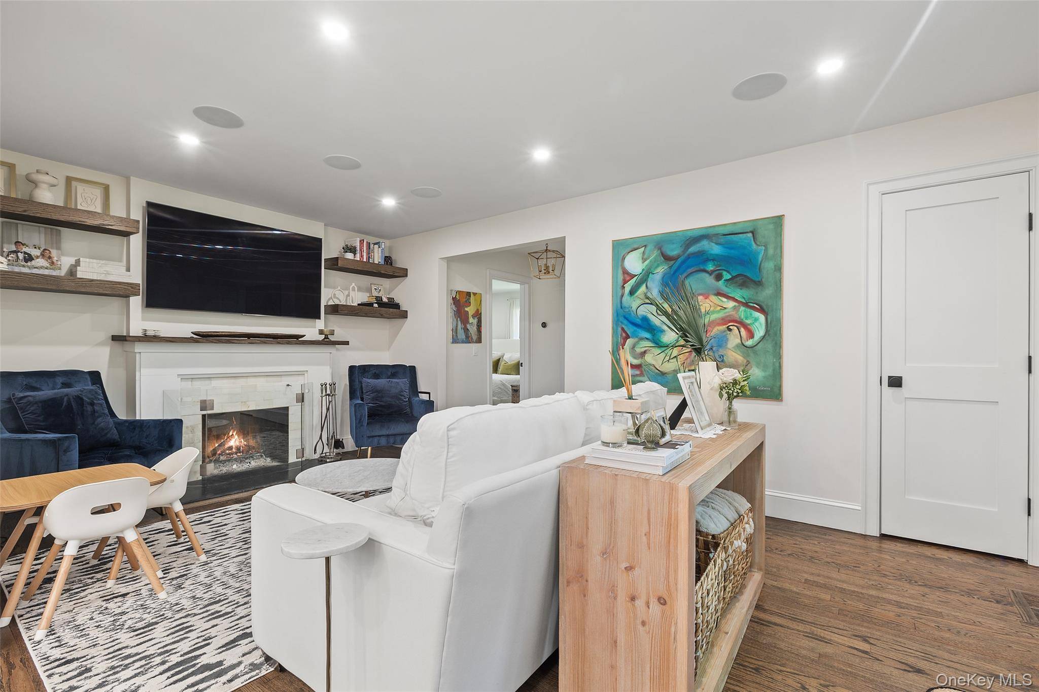 2 Bedroom Home for Sale in Bedford Hills - New York - USA - 5