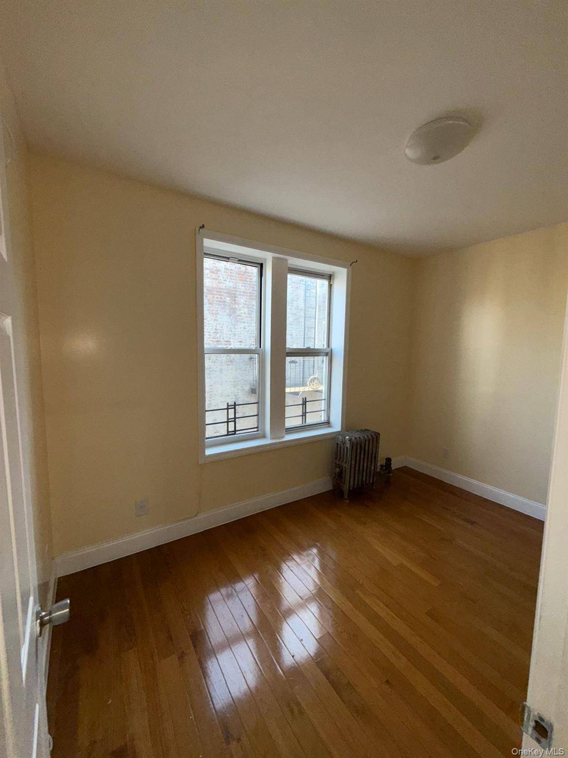 2 Bedroom Home for Sale in Brooklyn - New York - USA - 2