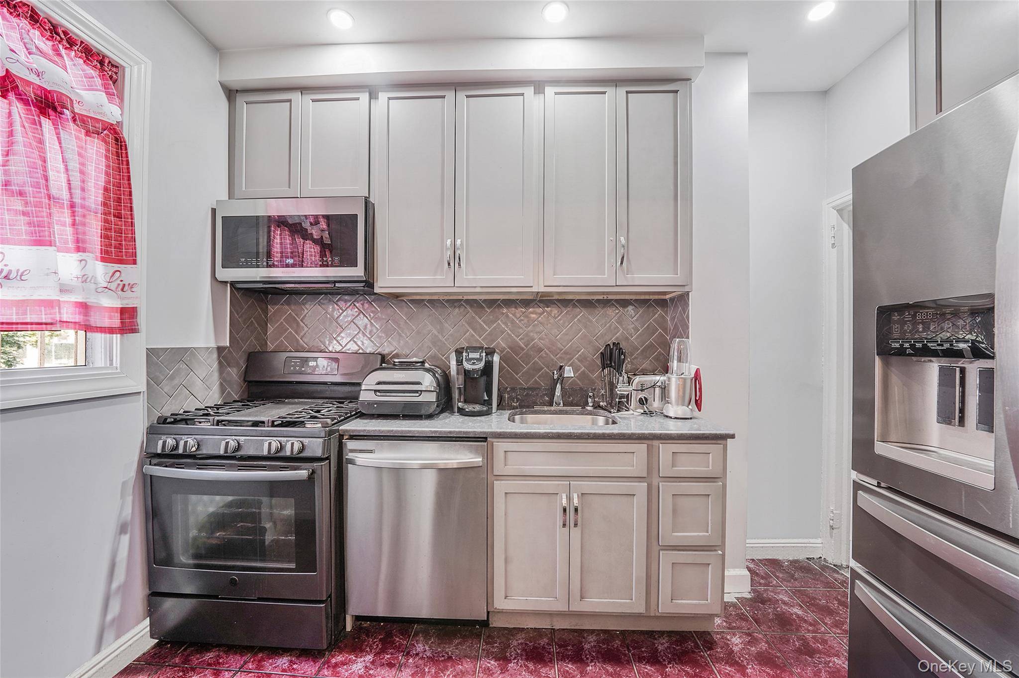 Casa de 2 Dormitorios en Venta en Brooklyn - Nueva York - EE. UU. - 8