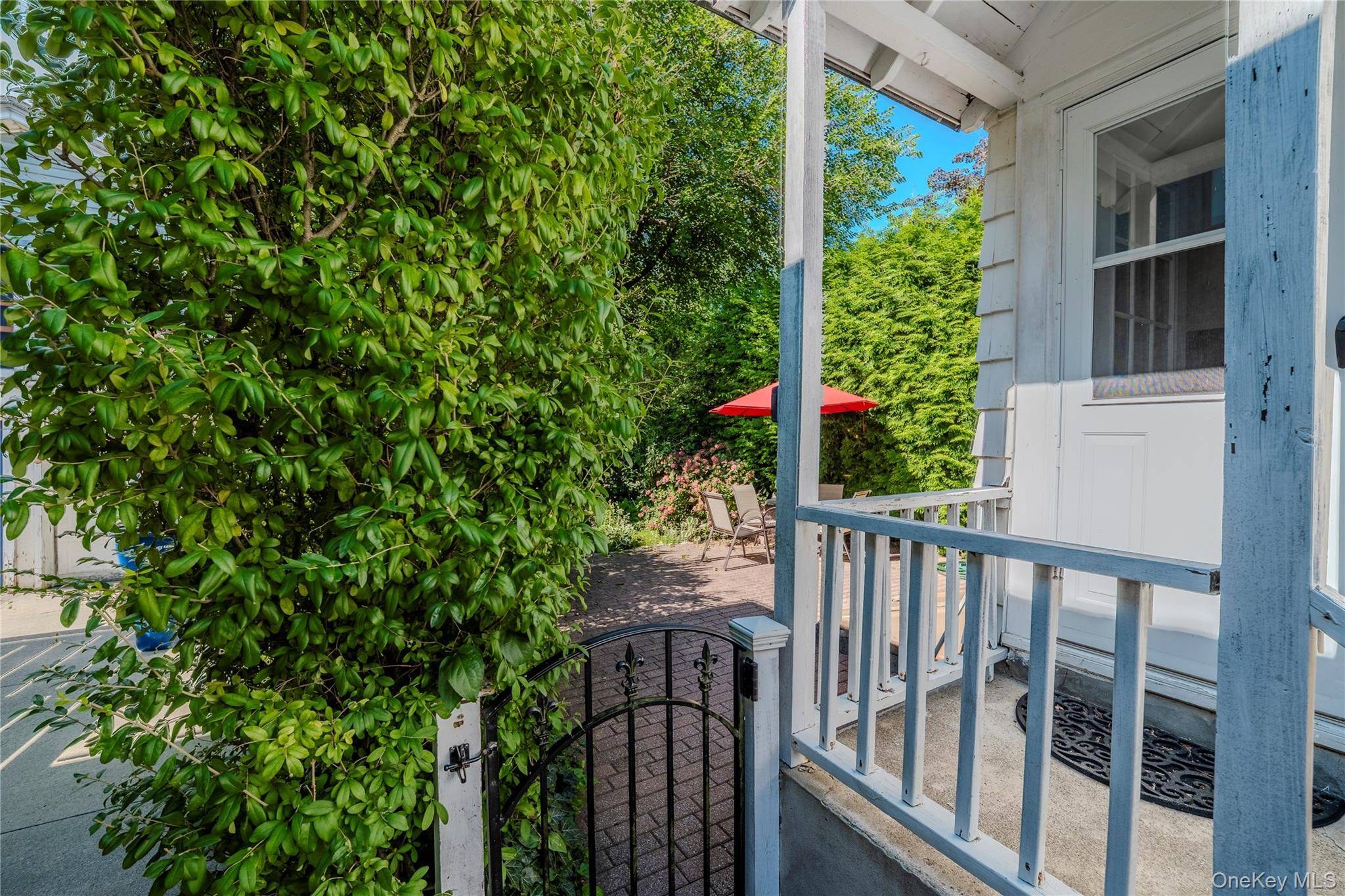 Casa com 2 Quartos à Venda em Cold Spring - Nova Iorque - EUA - 4