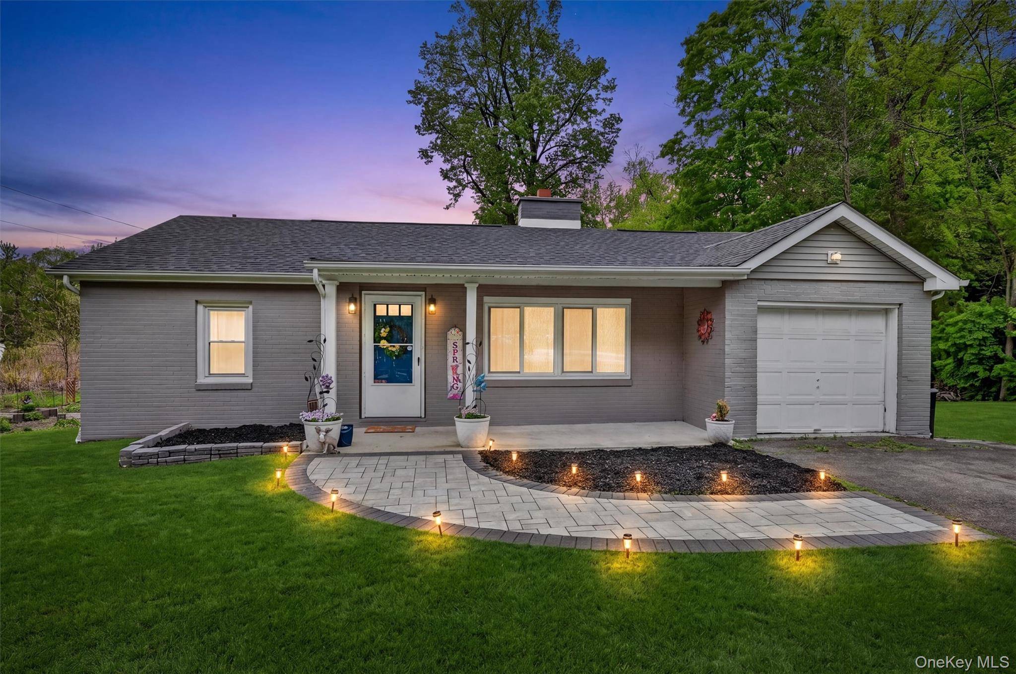 2 Bedroom Home for Sale in Cornwall - New York - USA - 1