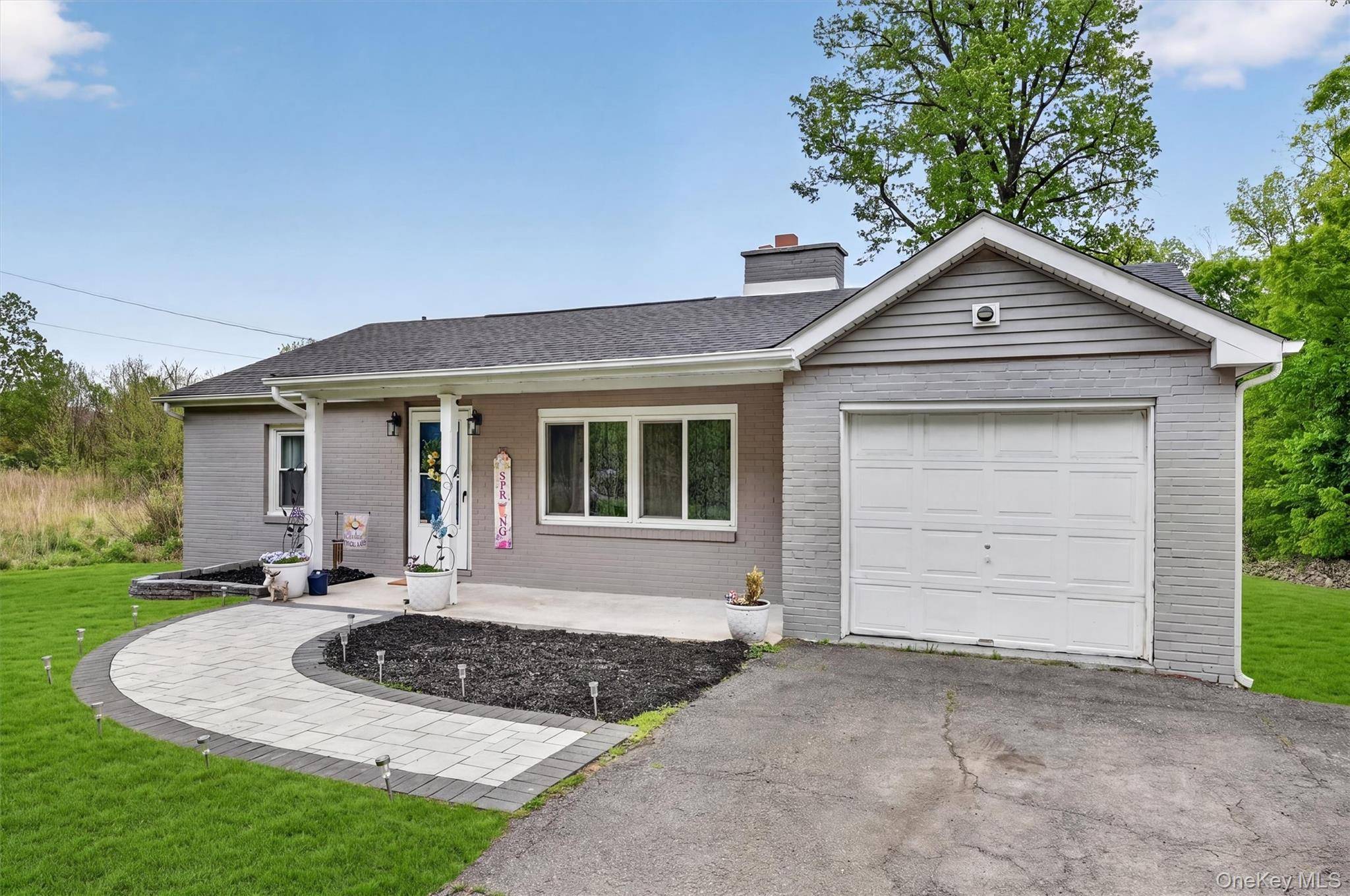 2 Bedroom Home for Sale in Cornwall - New York - USA - 8