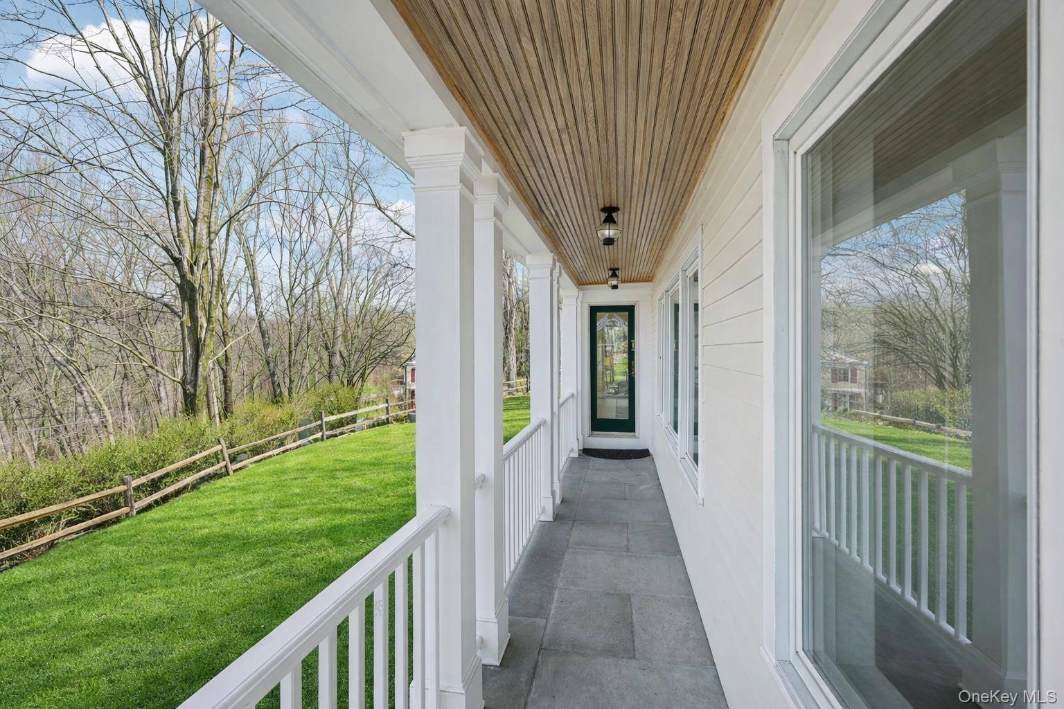 2 Bedroom Home for Sale in Croton Falls - New York - USA - 5