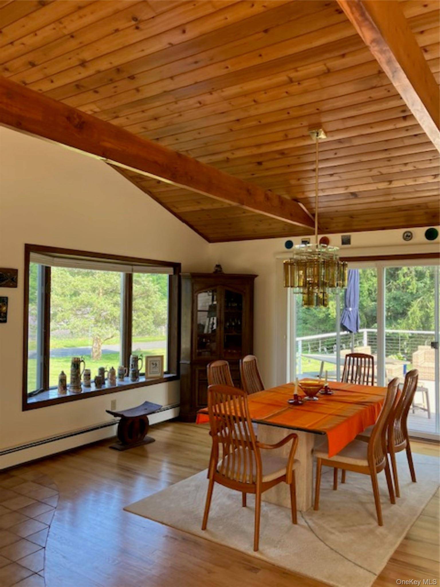 Casa de 2 Dormitorios en Venta en East Marion - Nueva York - EE. UU. - 6