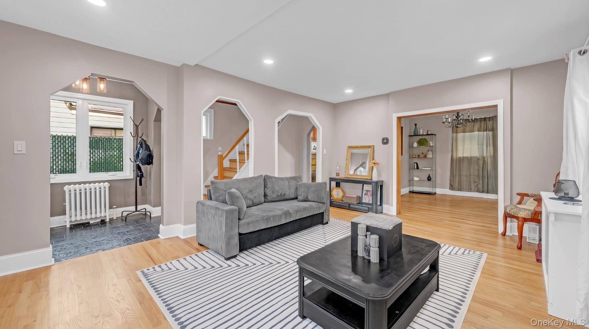 2 Bedroom Home for Sale in Elmont - New York - USA - 4