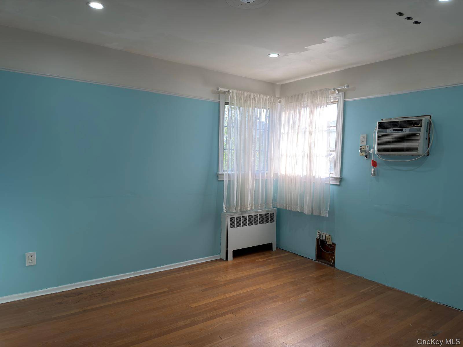 Casa com 2 Quartos à Venda em Elmont - Nova Iorque - EUA - 7
