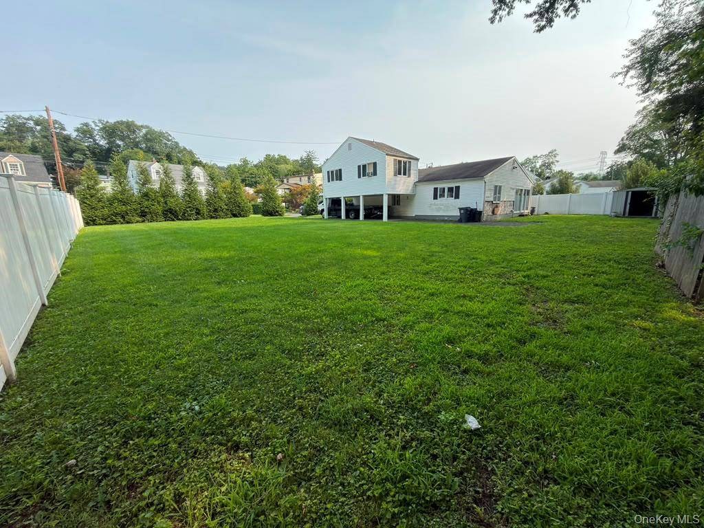 Casa com 2 Quartos à Venda em Elmsford - Nova Iorque - EUA - 5