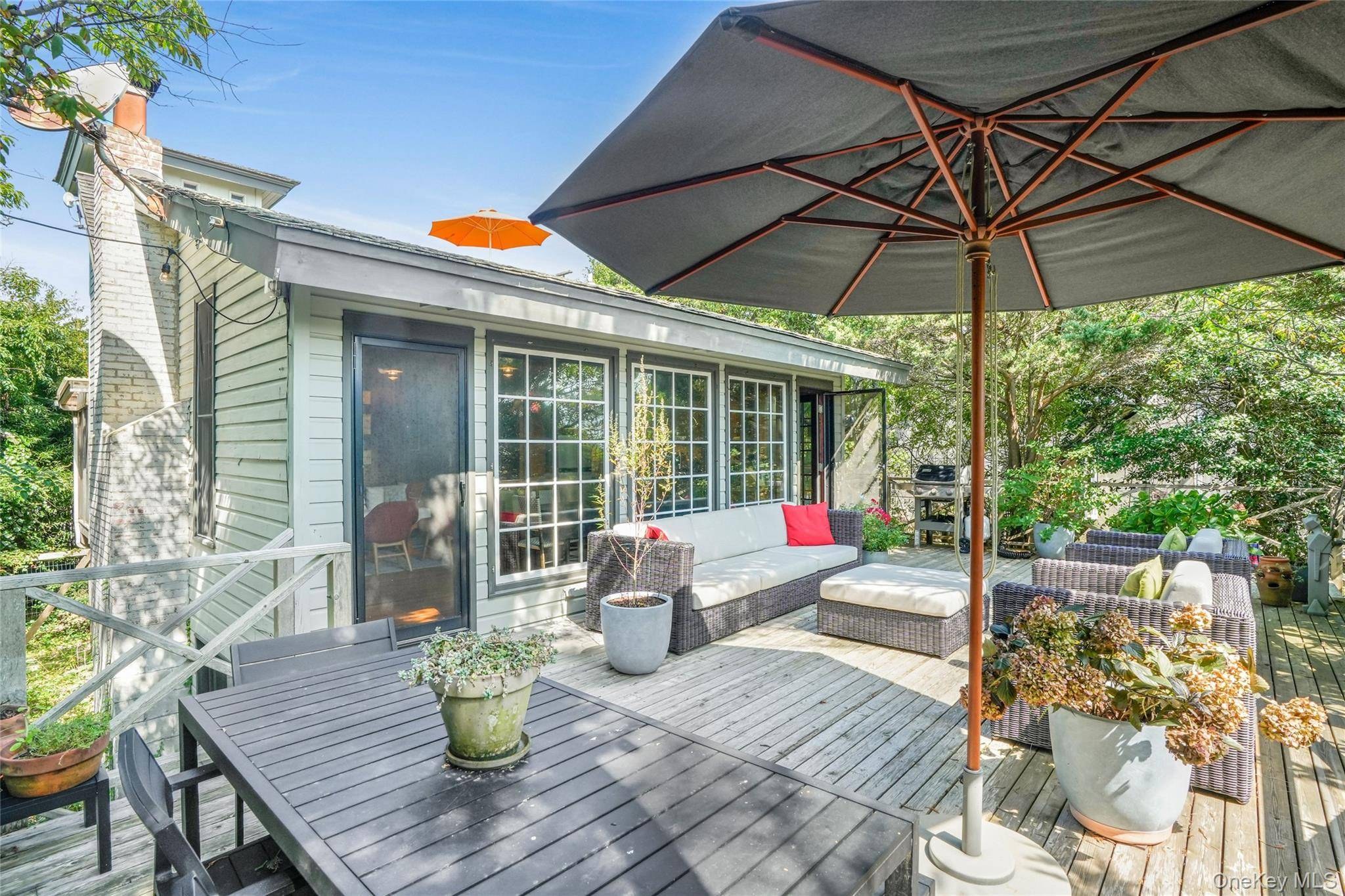 Casa com 2 Quartos à Venda em Fire Island Pines - Nova Iorque - EUA - 1