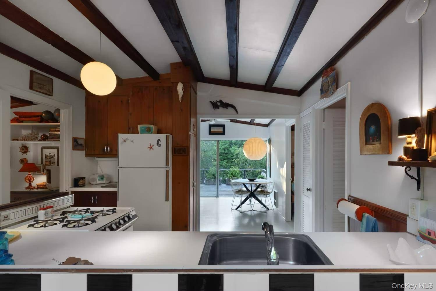 Maison de 2 Chambres à Vendre à Fire Island Pines, Fire Island, NY - 7