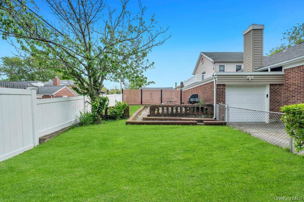 Casa com 2 Quartos à Venda em Fresh Meadows - Nova Iorque - EUA - 7