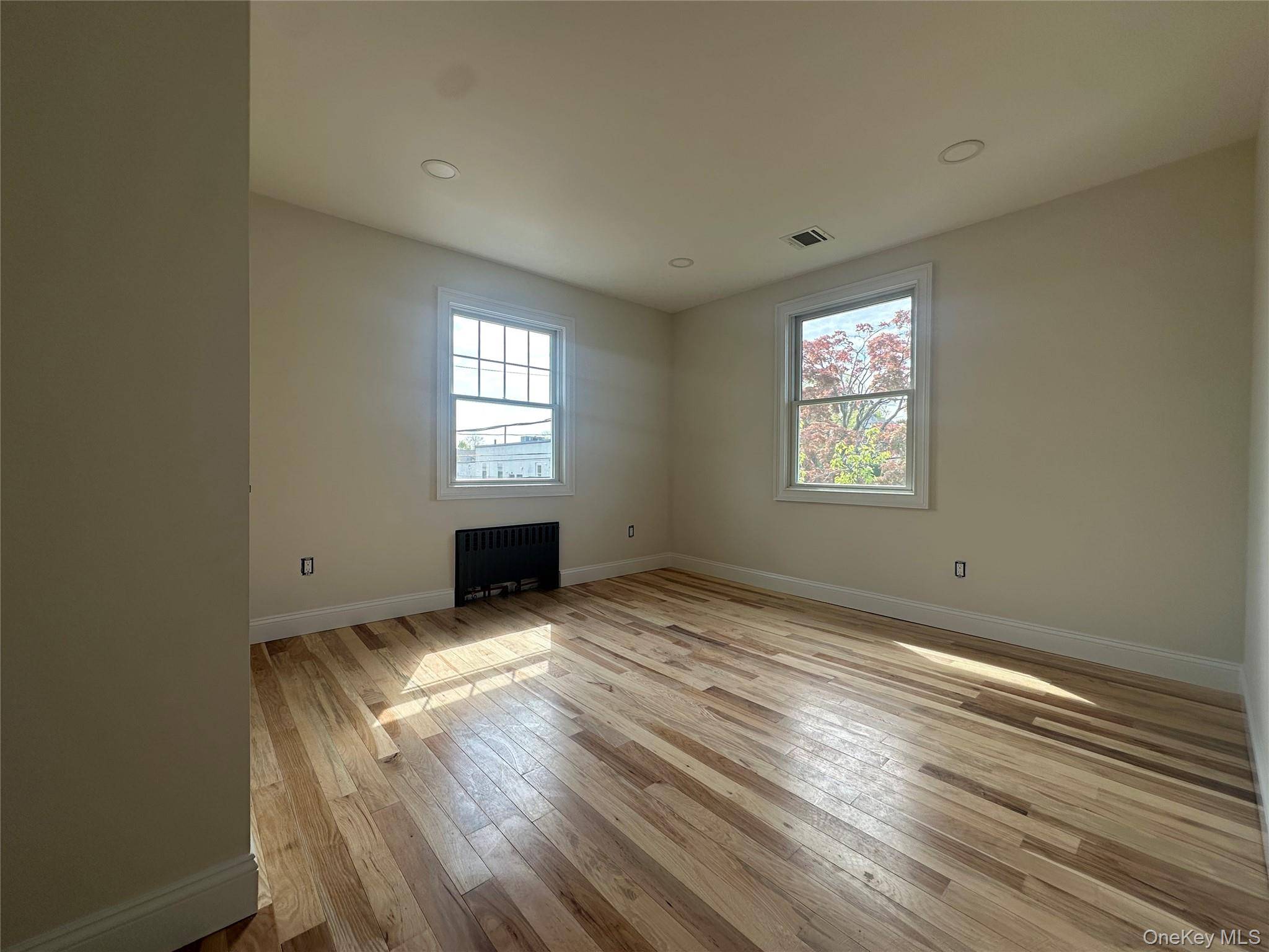 Casa com 2 Quartos à Venda em Glen Cove - Nova Iorque - EUA - 7