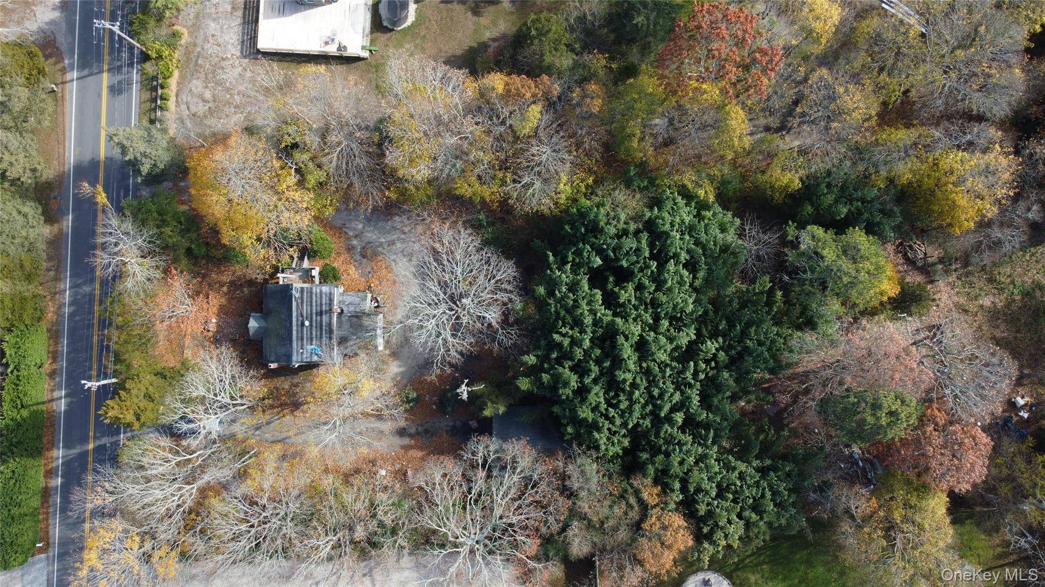 Casa de 2 Dormitorios en Venta en Hampton Bays - Nueva York - EE. UU. - 3
