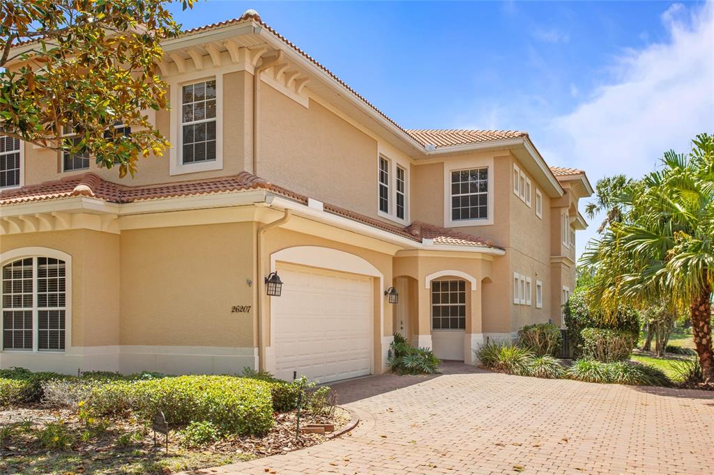 Maison de 2 Chambres à Vendre à Howey In The Hills - Floride - États-Unis - 1
