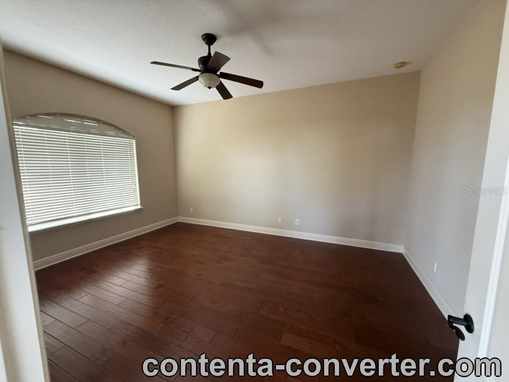 Casa de 2 Dormitorios en Venta en Howey In The Hills - Florida - EE. UU. - 4