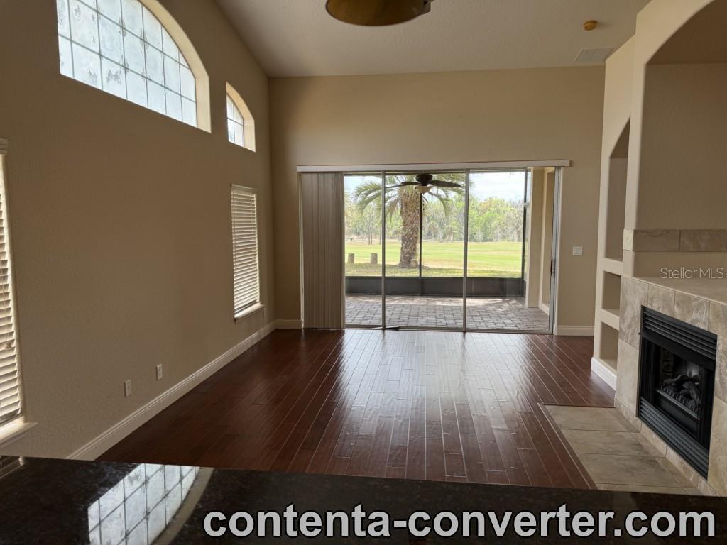 Casa de 2 Dormitorios en Venta en Howey In The Hills - Florida - EE. UU. - 6