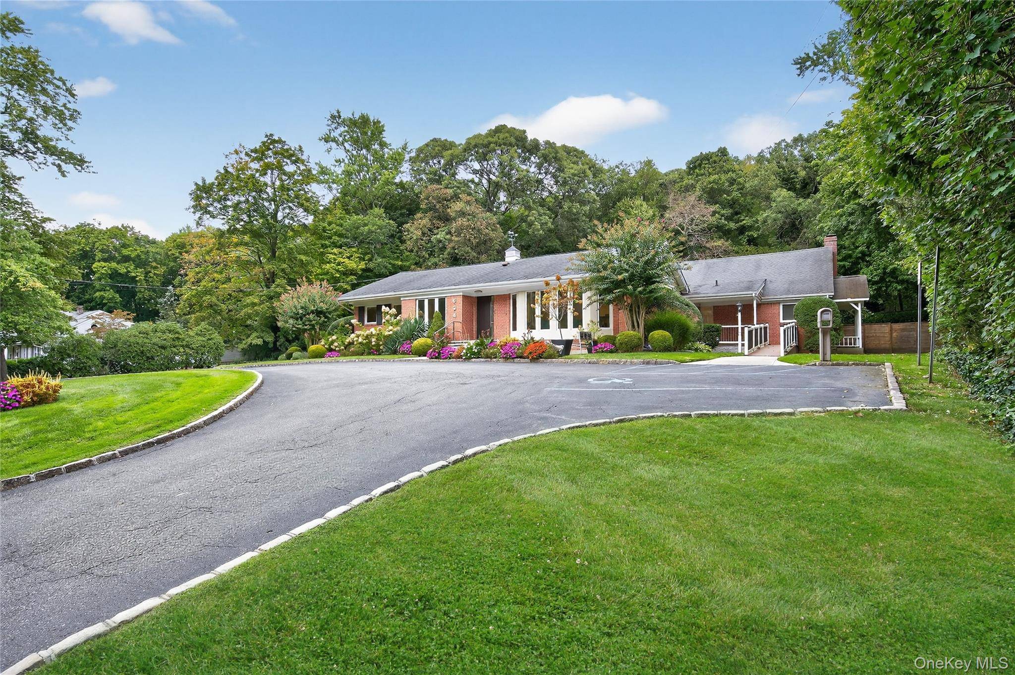 Casa de 2 Dormitorios en Venta en Huntington - Nueva York - EE. UU. - 5