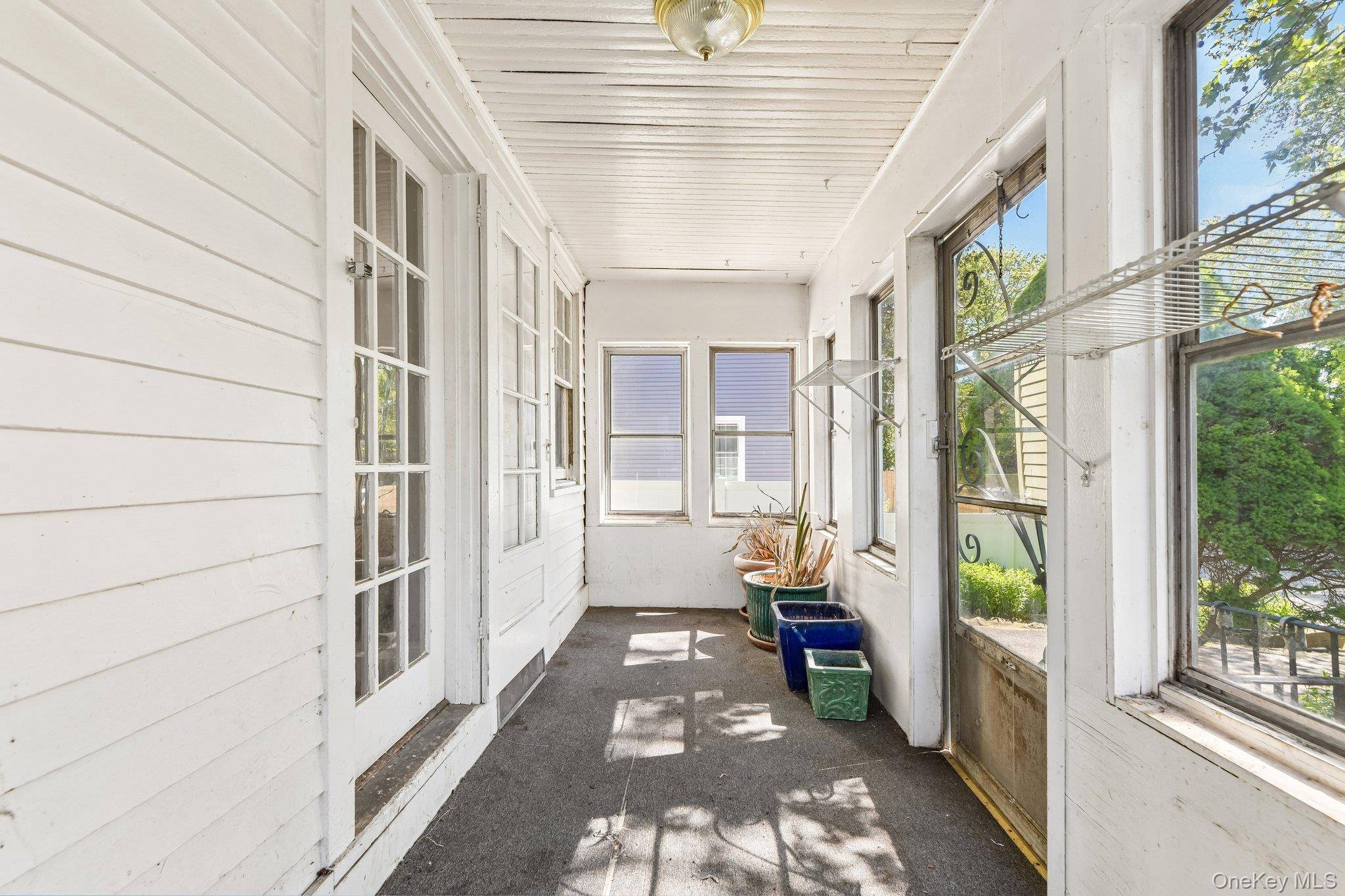 Casa com 2 Quartos à Venda em Huntington Station - Nova Iorque - EUA - 3