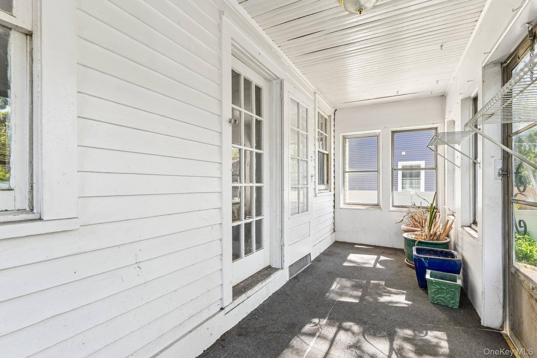 Casa com 2 Quartos à Venda em Huntington Station - Nova Iorque - EUA - 4
