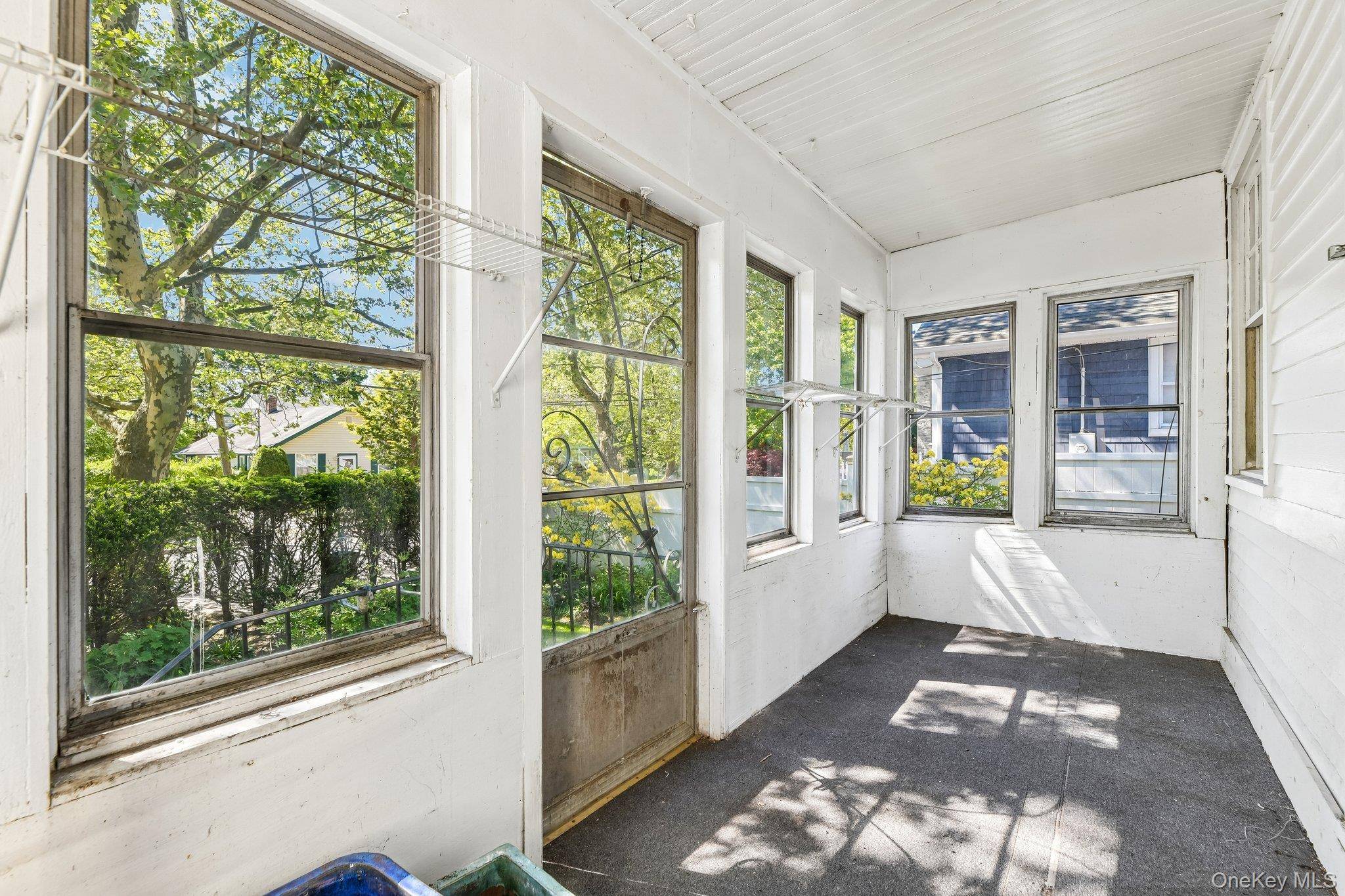 Casa com 2 Quartos à Venda em Huntington Station - Nova Iorque - EUA - 5