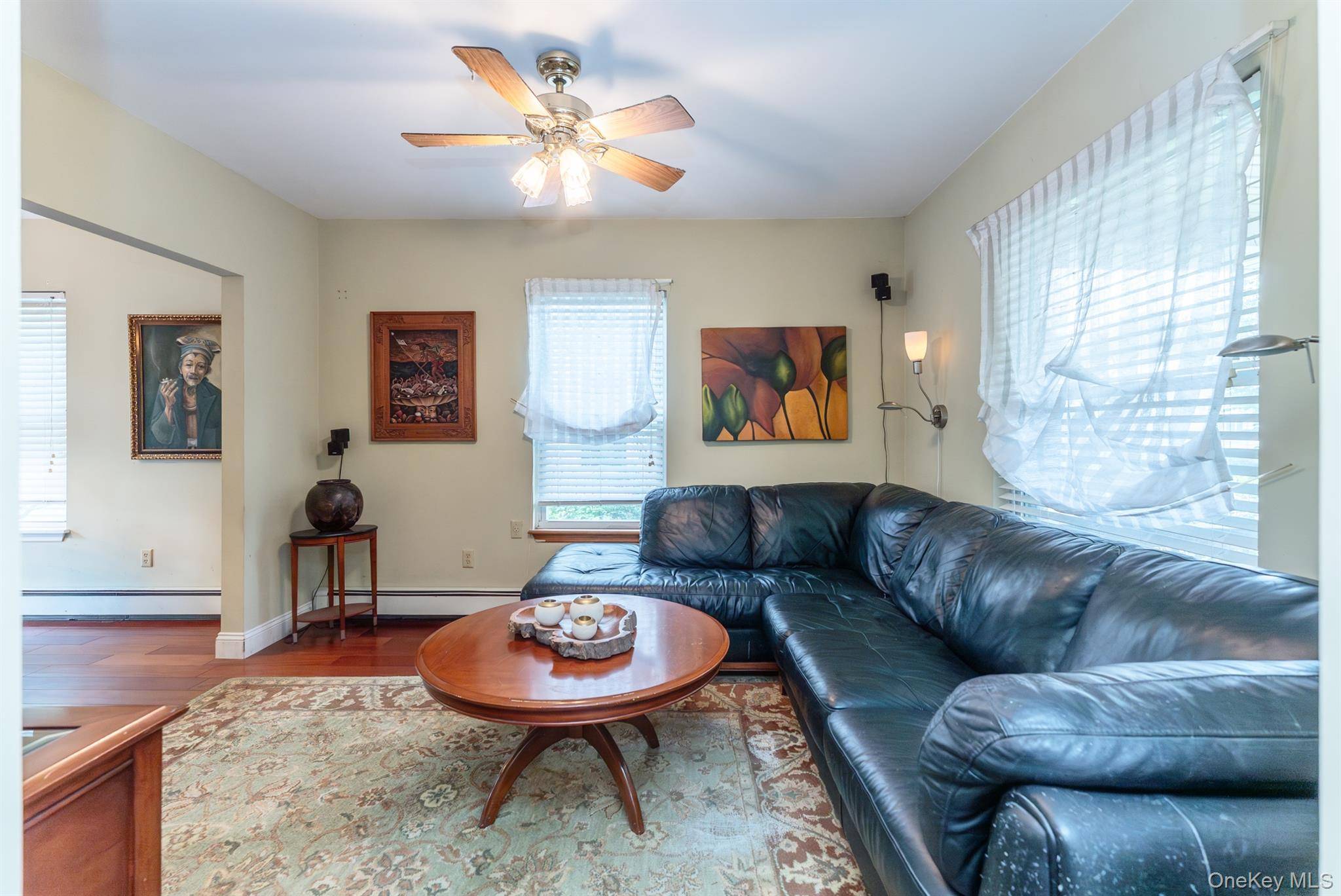 Casa de 2 Dormitorios en Venta en Kingston - Nueva York - EE. UU. - 6